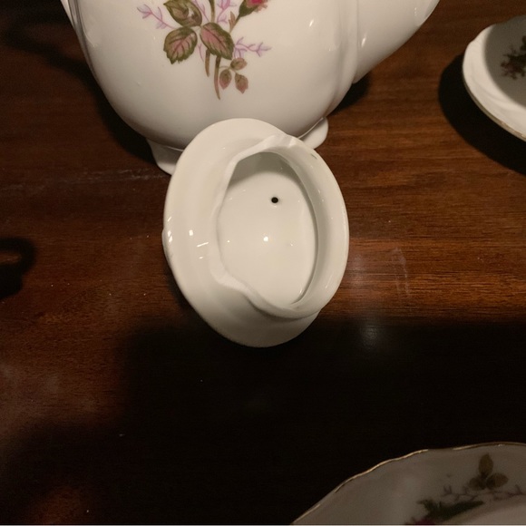 Vintage porcelain china tea set for six - Picture 9 of 9